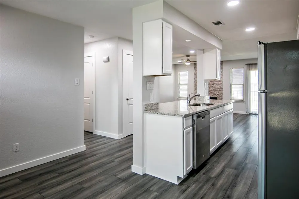849 S Gun Barrel Lane #F5 Gun Barrel City, TX 75156