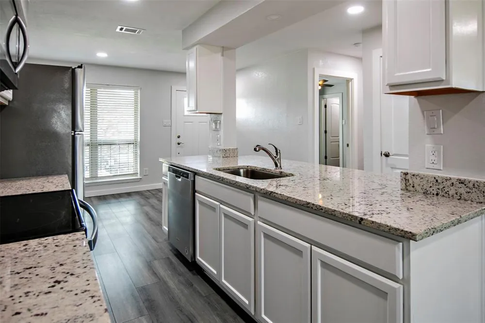 849 S Gun Barrel Lane #F5 Gun Barrel City, TX 75156