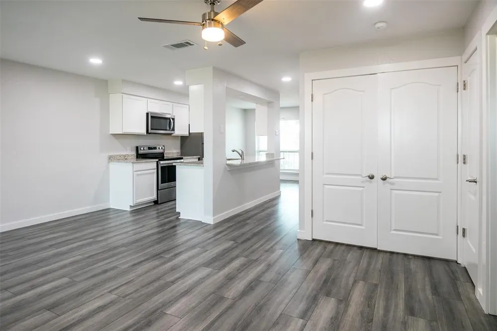 849 S Gun Barrel Lane #F5 Gun Barrel City, TX 75156