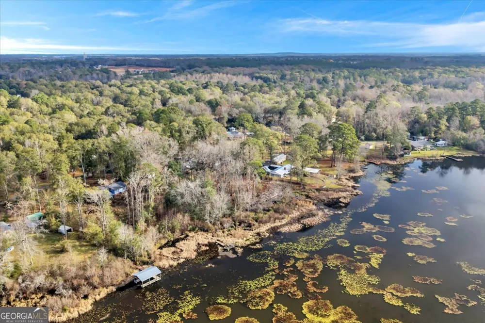 304 N Lake DR Perry, GA 31069