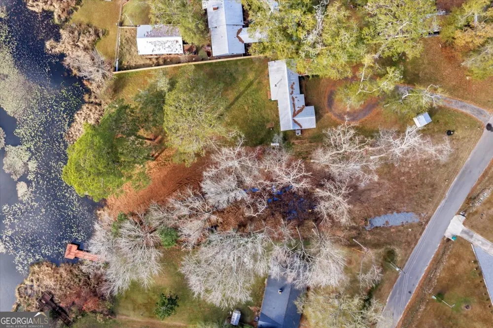 304 N Lake DR Perry, GA 31069