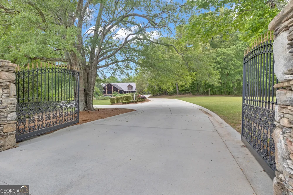 14501 Woolsey RD Hampton, GA 30228