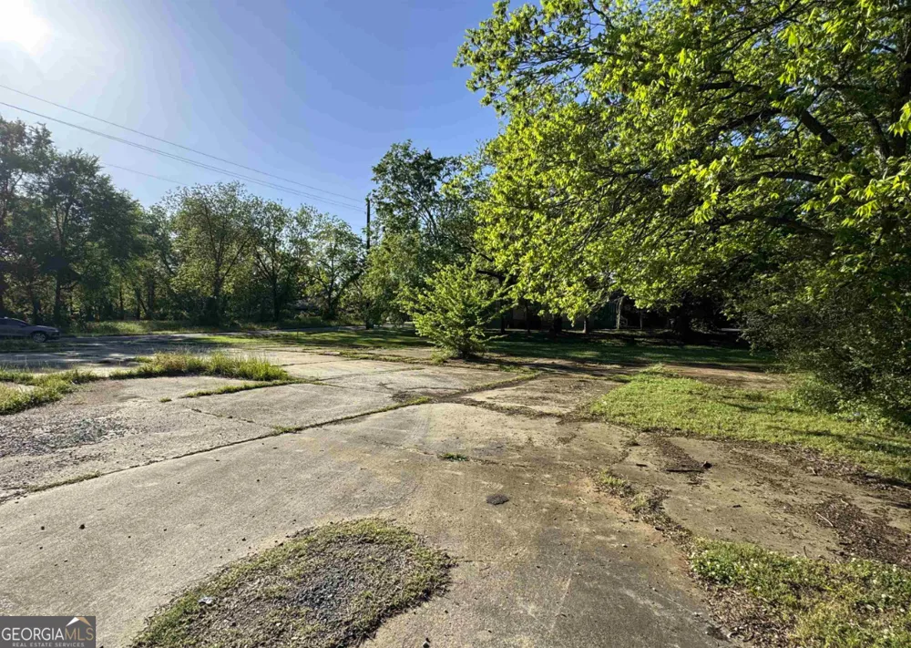 751 W Montgomery ST Milledgeville, GA 31061