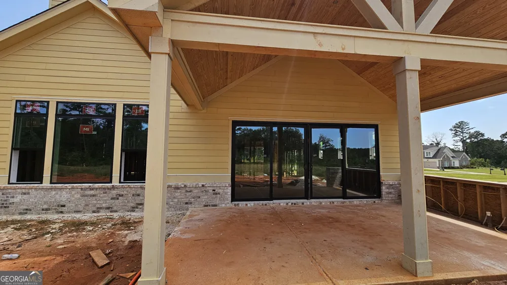 155 Hawthorne LN Forsyth, GA 31029