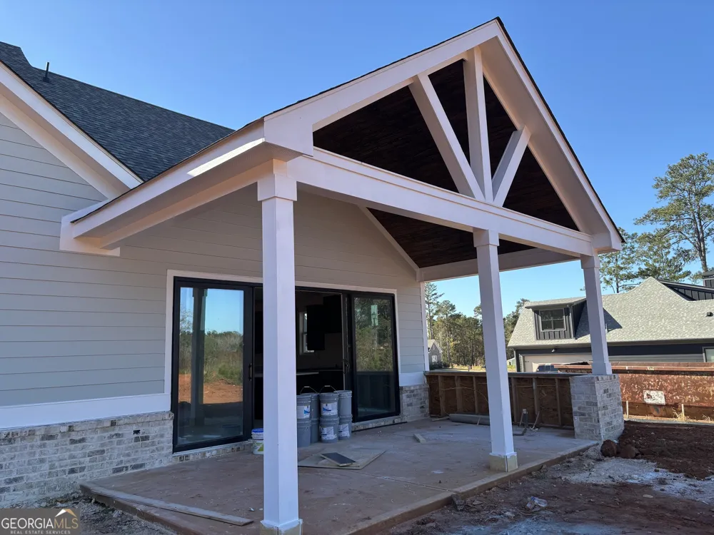 155 Hawthorne LN Forsyth, GA 31029