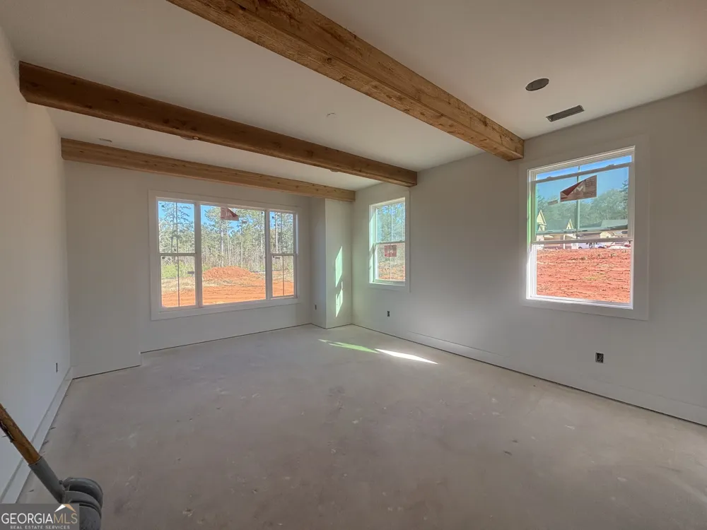 155 Hawthorne LN Forsyth, GA 31029