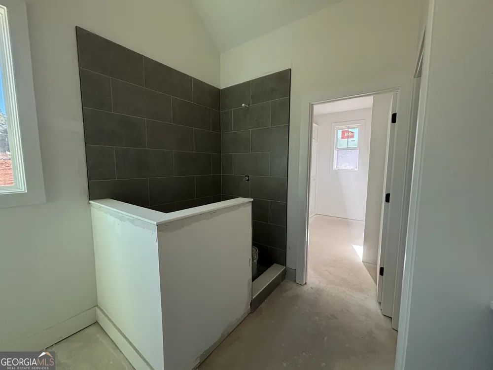 155 Hawthorne LN Forsyth, GA 31029