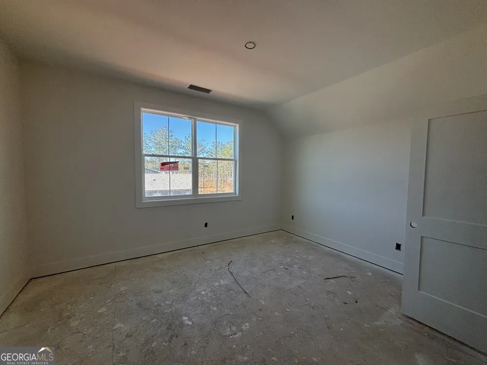 155 Hawthorne LN Forsyth, GA 31029