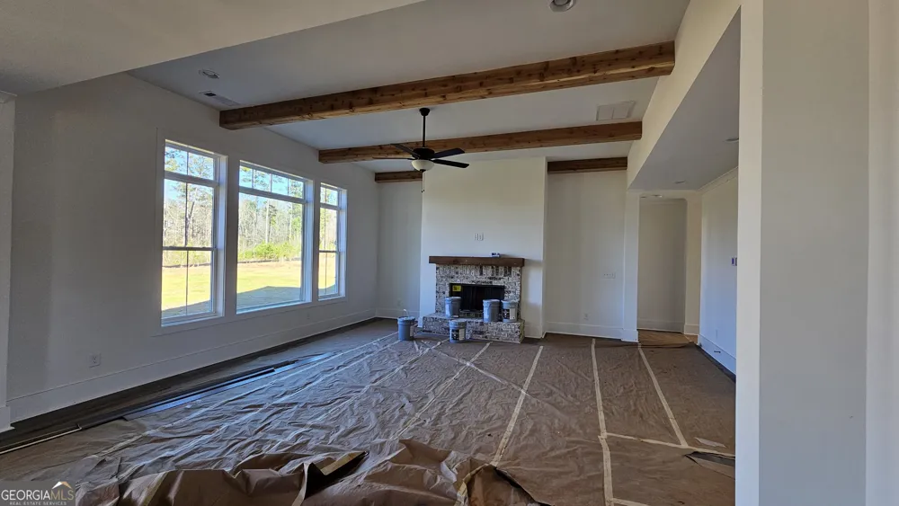 155 Hawthorne LN Forsyth, GA 31029