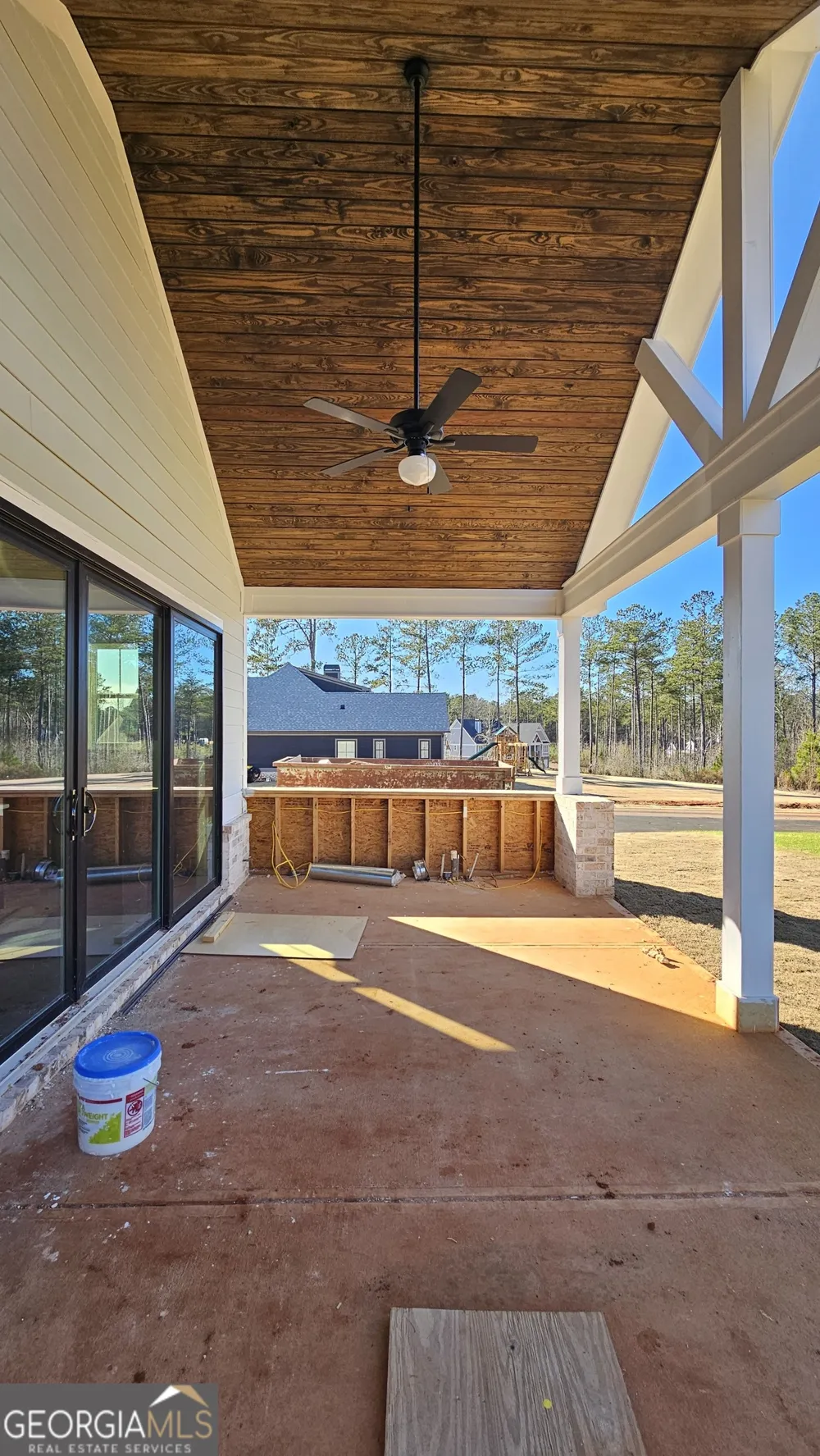 155 Hawthorne LN Forsyth, GA 31029