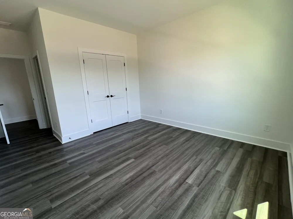 155 Hawthorne LN Forsyth, GA 31029