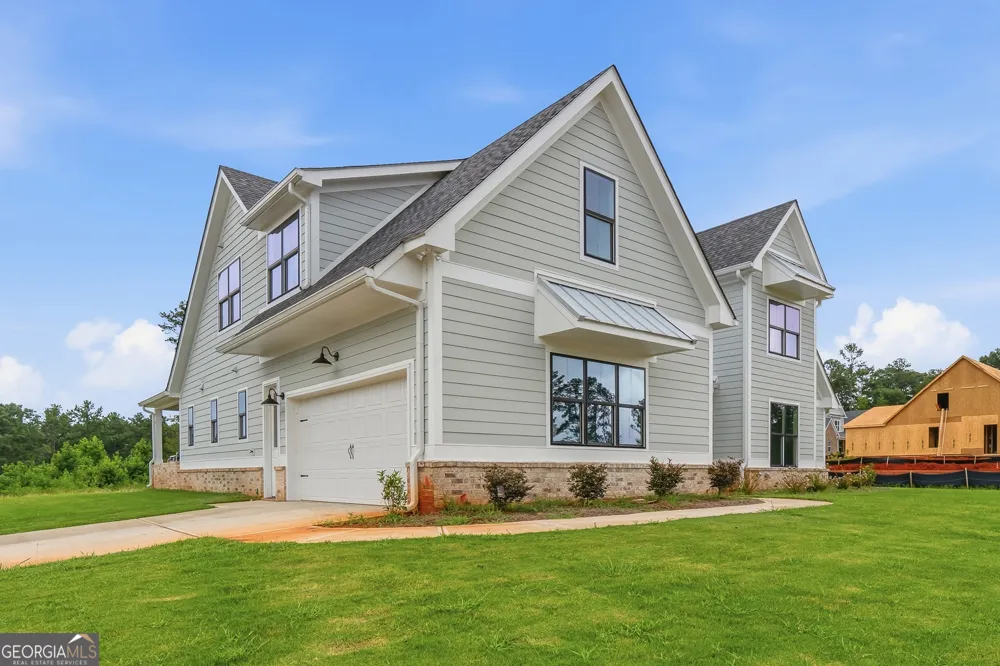 155 Hawthorne LN Forsyth, GA 31029