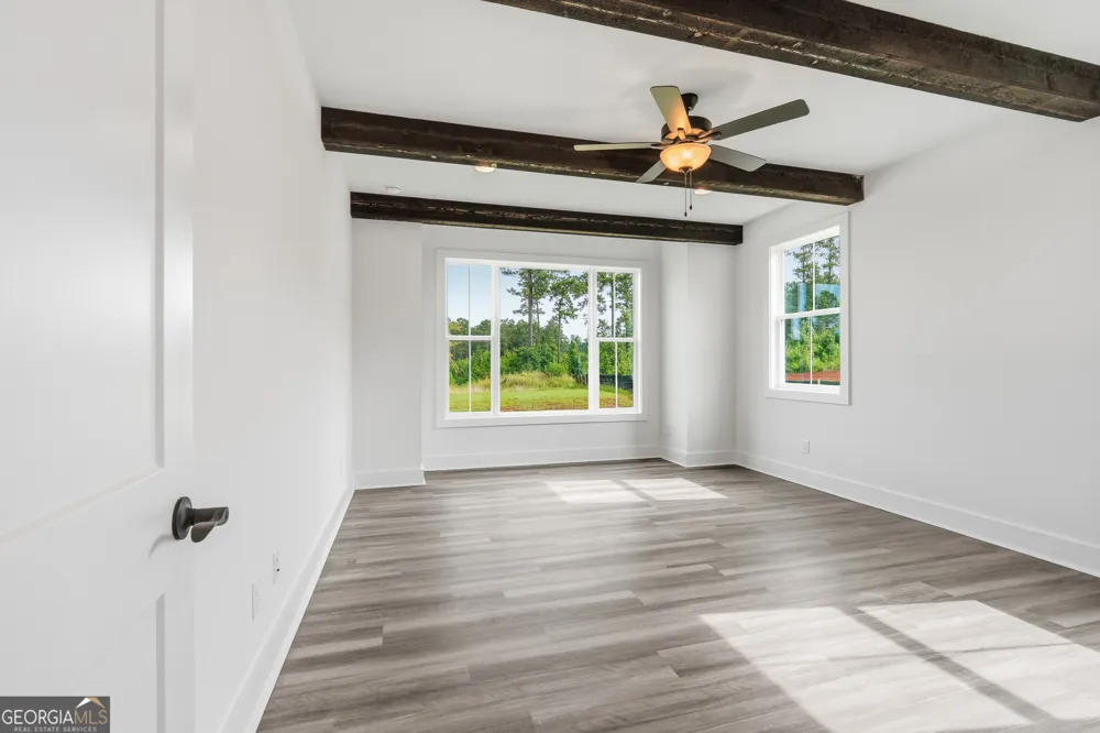 155 Hawthorne LN Forsyth, GA 31029