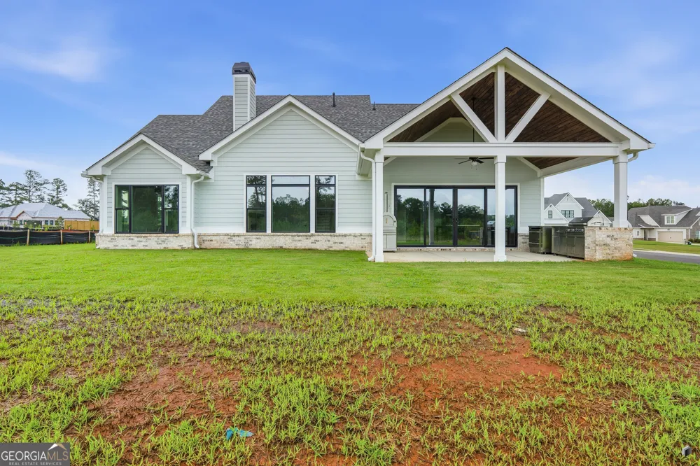 155 Hawthorne LN Forsyth, GA 31029