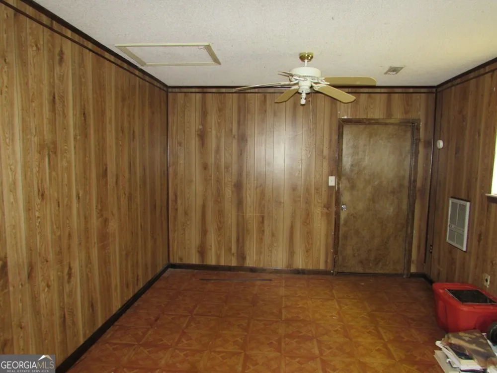 1827 Tarver DR Blakely, GA 39823