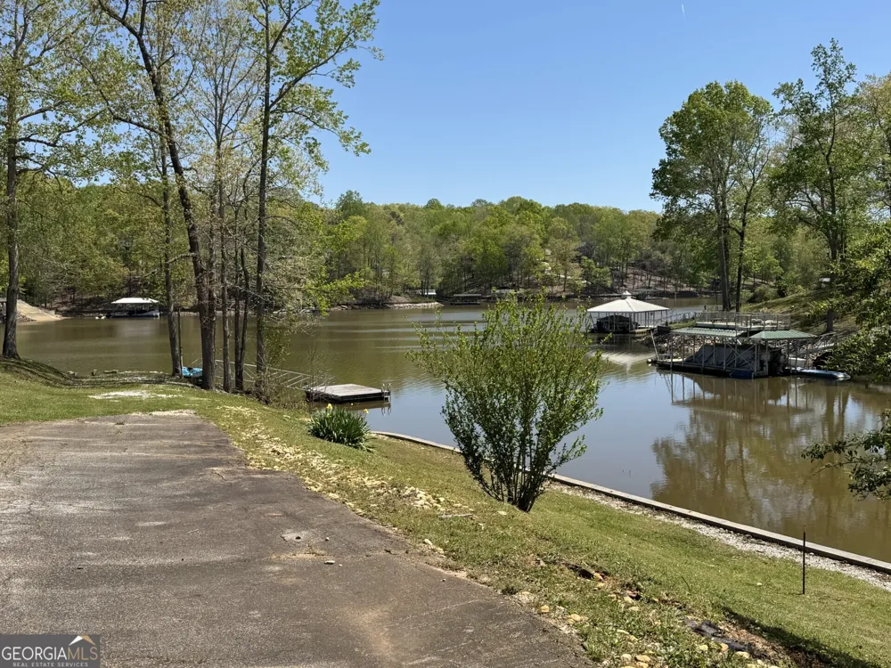 111 Warren DR Wedowee, AL 36278