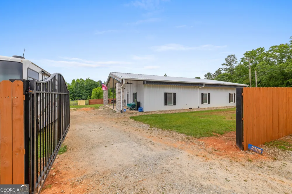 2109 Brewers Mill RD Elberton, GA 30635