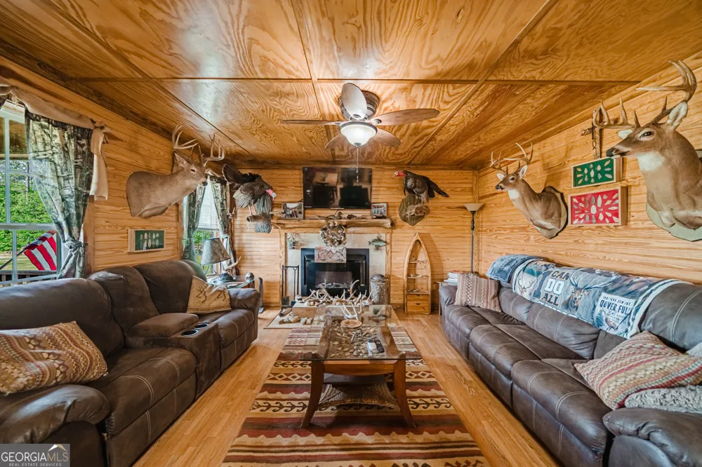 6620 Jr Sims RD Irwinton, GA 31042
