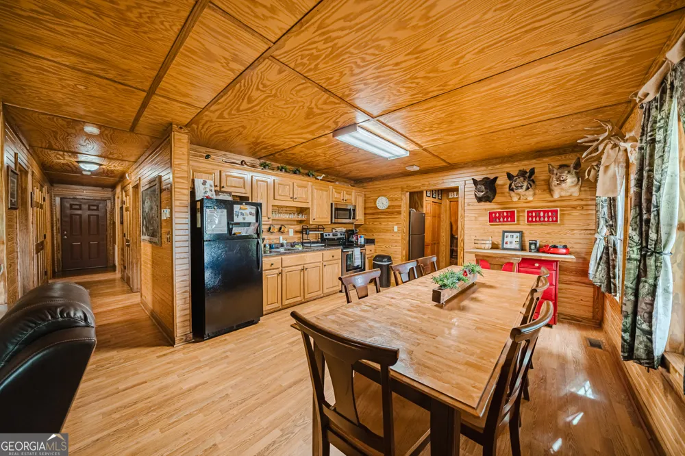 6620 Jr Sims RD Irwinton, GA 31042