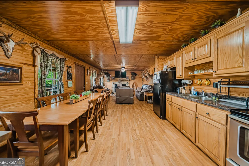 6620 Jr Sims RD Irwinton, GA 31042