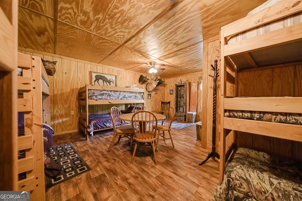 6620 Jr Sims RD Irwinton, GA 31042