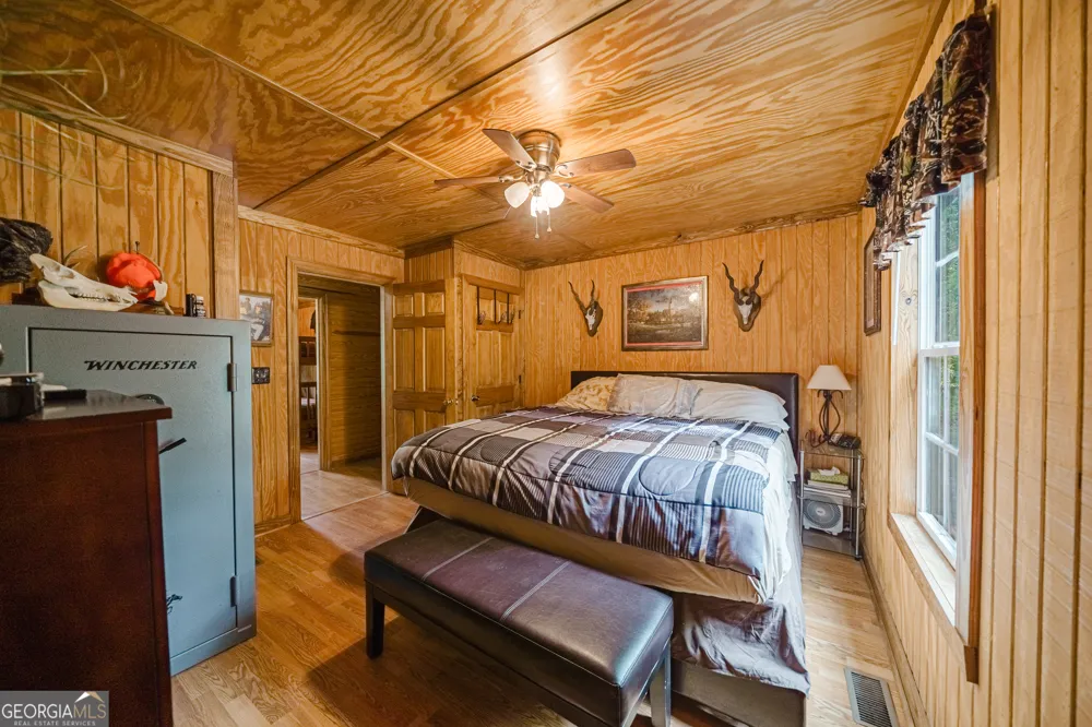 6620 Jr Sims RD Irwinton, GA 31042