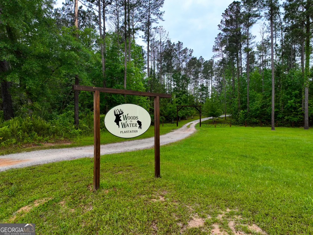 6620 Jr Sims RD Irwinton, GA 31042