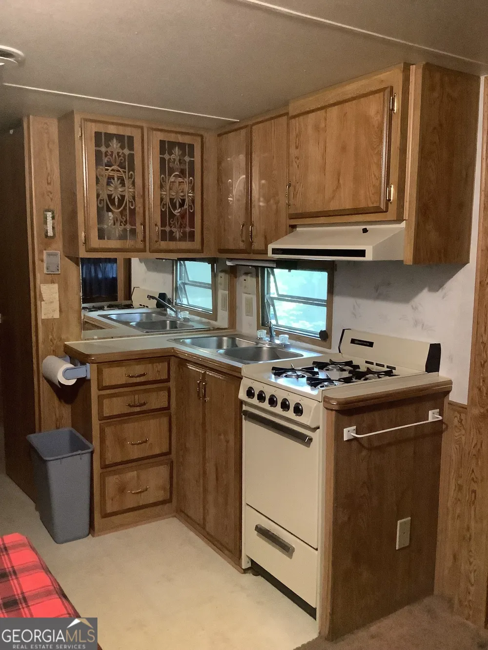 961 Mountain Shadows DR Cleveland, GA 30528