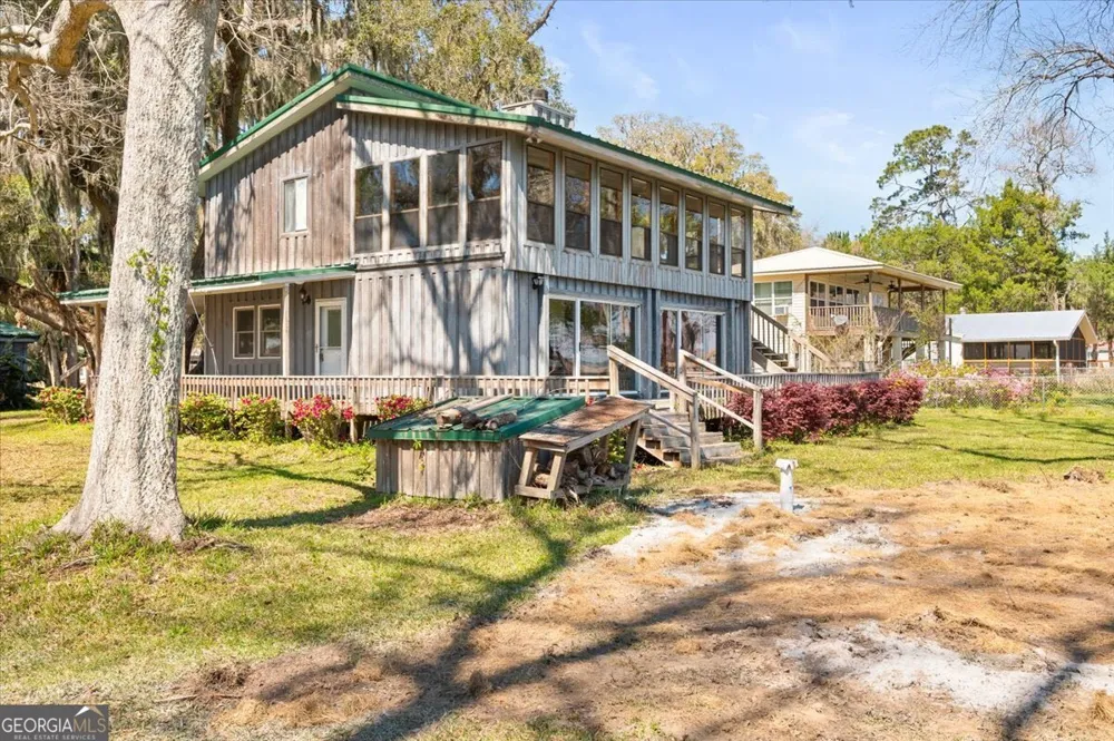 863 HICKORY BLUFF RD Waverly, GA 31565
