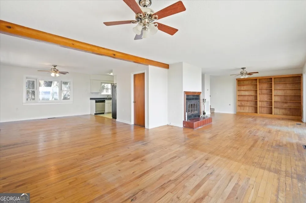 863 HICKORY BLUFF RD Waverly, GA 31565