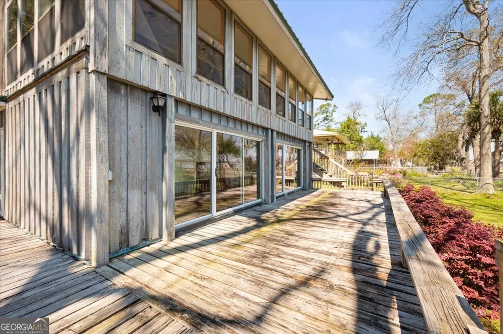 863 HICKORY BLUFF RD Waverly, GA 31565