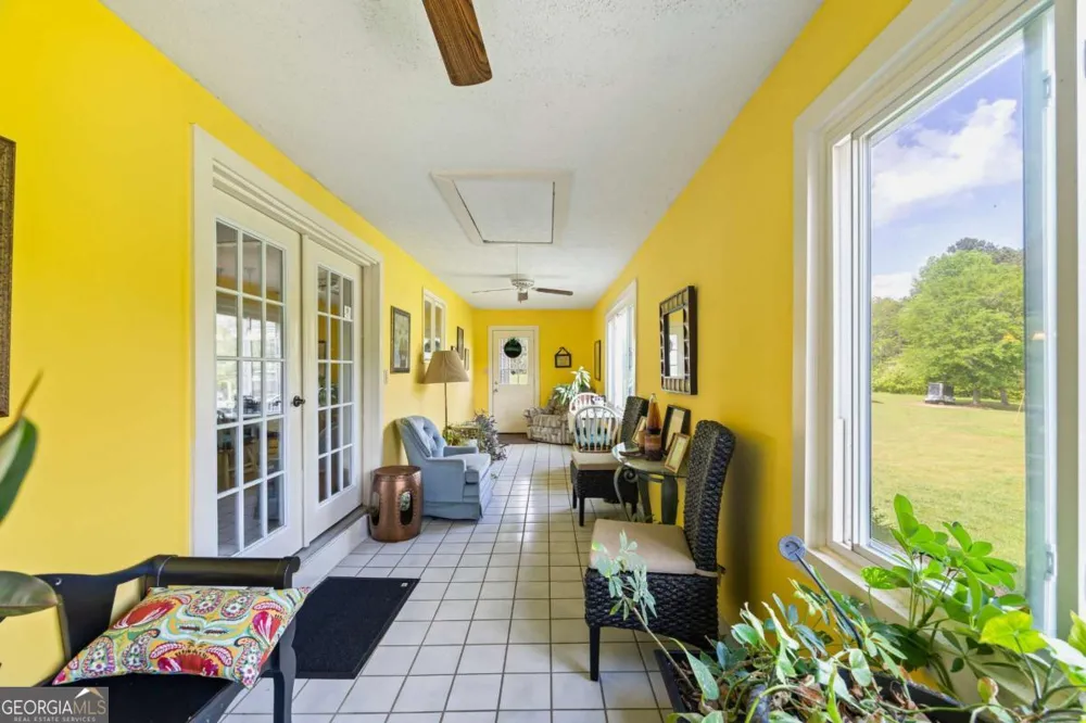 1691 Snows Mill RD Bogart, GA 30622