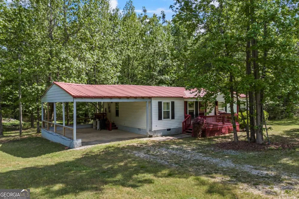 1691 Snows Mill RD Bogart, GA 30622