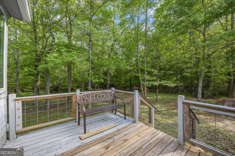 1691 Snows Mill RD Bogart, GA 30622