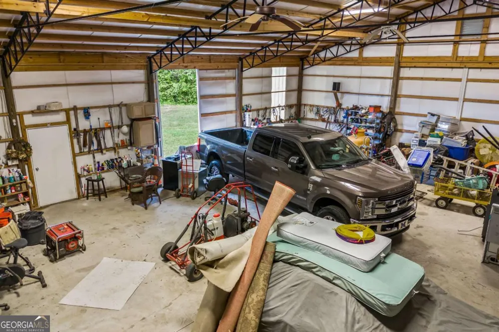 1691 Snows Mill RD Bogart, GA 30622