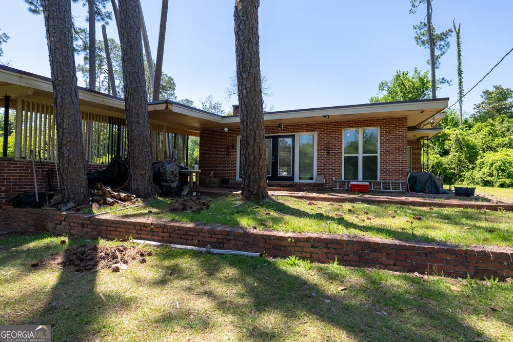 482 Curry ST NE Pelham, GA 31779