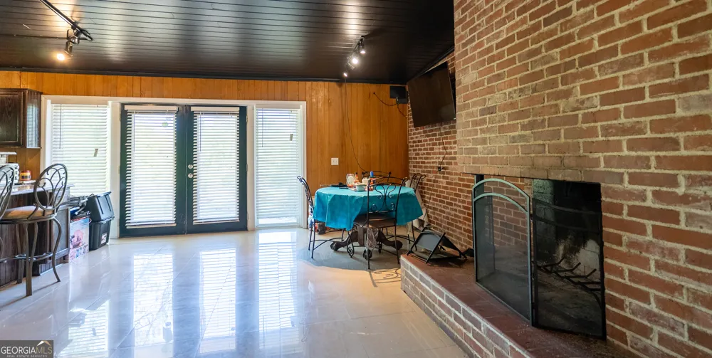482 Curry ST NE Pelham, GA 31779