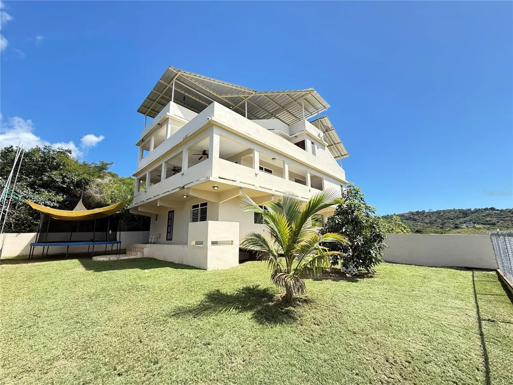 Villa Borinquen BARRIO SANTA MARIA #376 & 377 Vieques, PR 00765