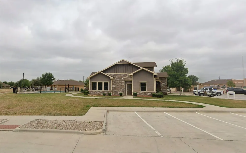 2640 Chapote Loop Eagle Pass, TX 78852