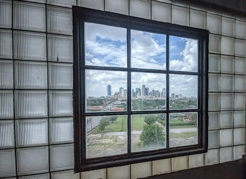 2400 S Ervay St Dallas, TX 75215