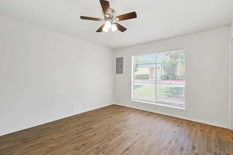 313 Rose St Arlington, TX 76010