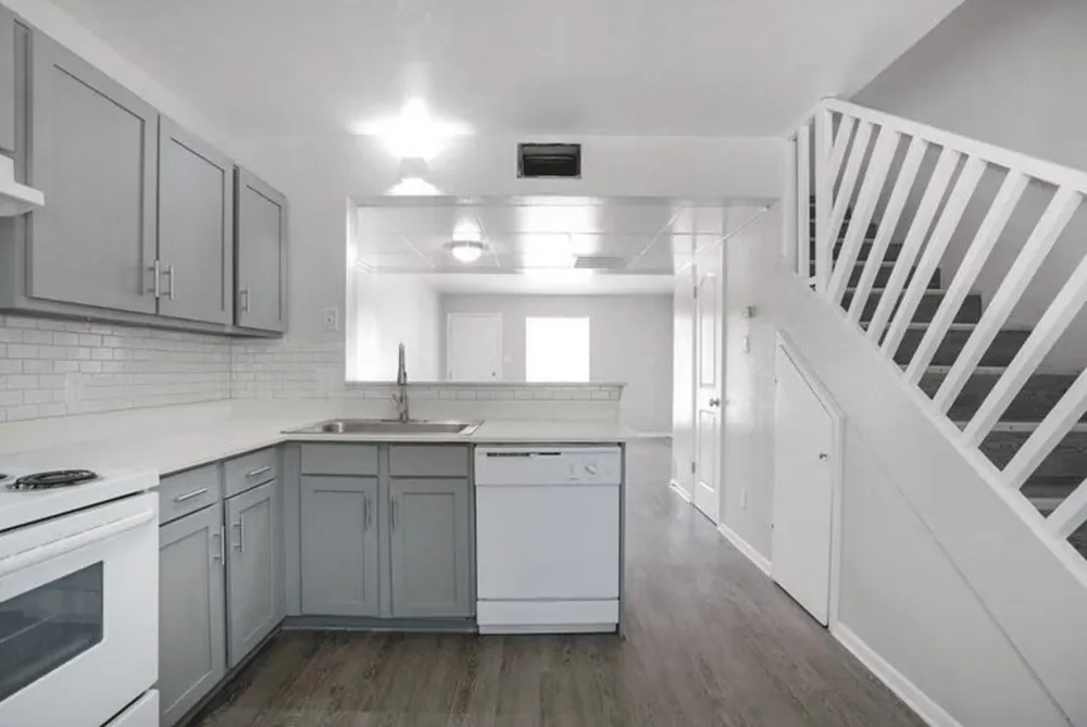313 Rose St Arlington, TX 76010