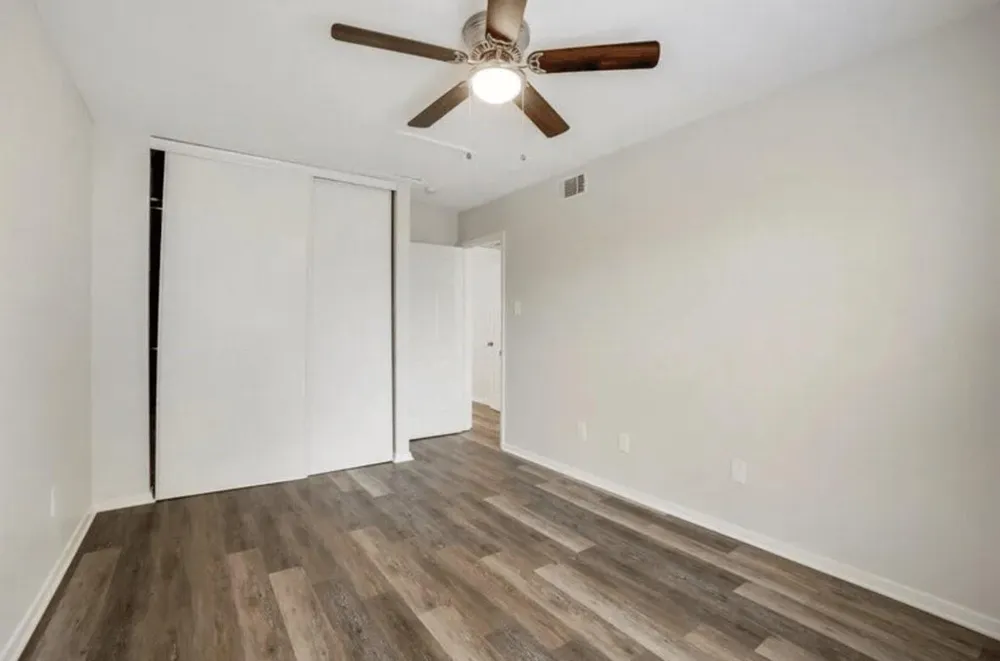313 Rose St Arlington, TX 76010