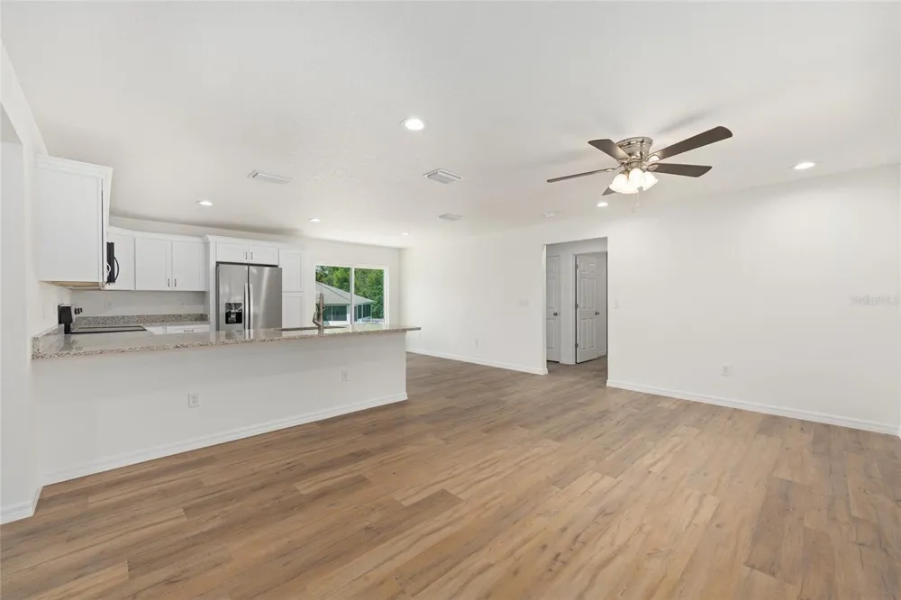 13031 NE 7TH LOOP Silver Springs, FL 34488