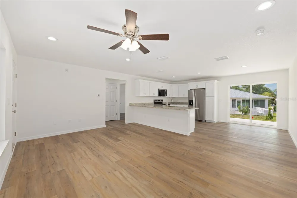 13031 NE 7TH LOOP Silver Springs, FL 34488