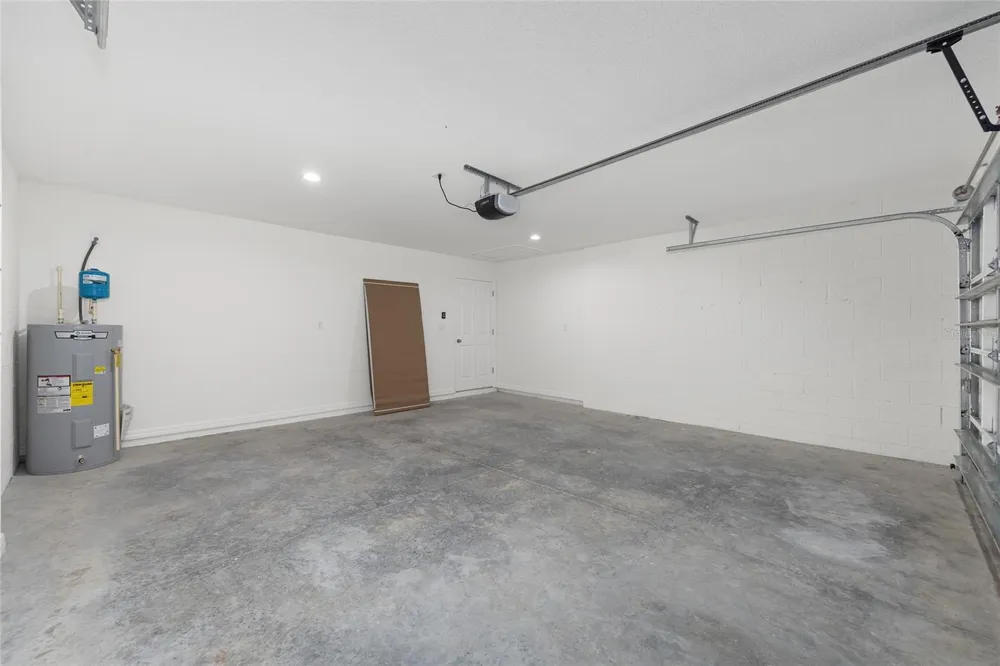 13031 NE 7TH LOOP Silver Springs, FL 34488