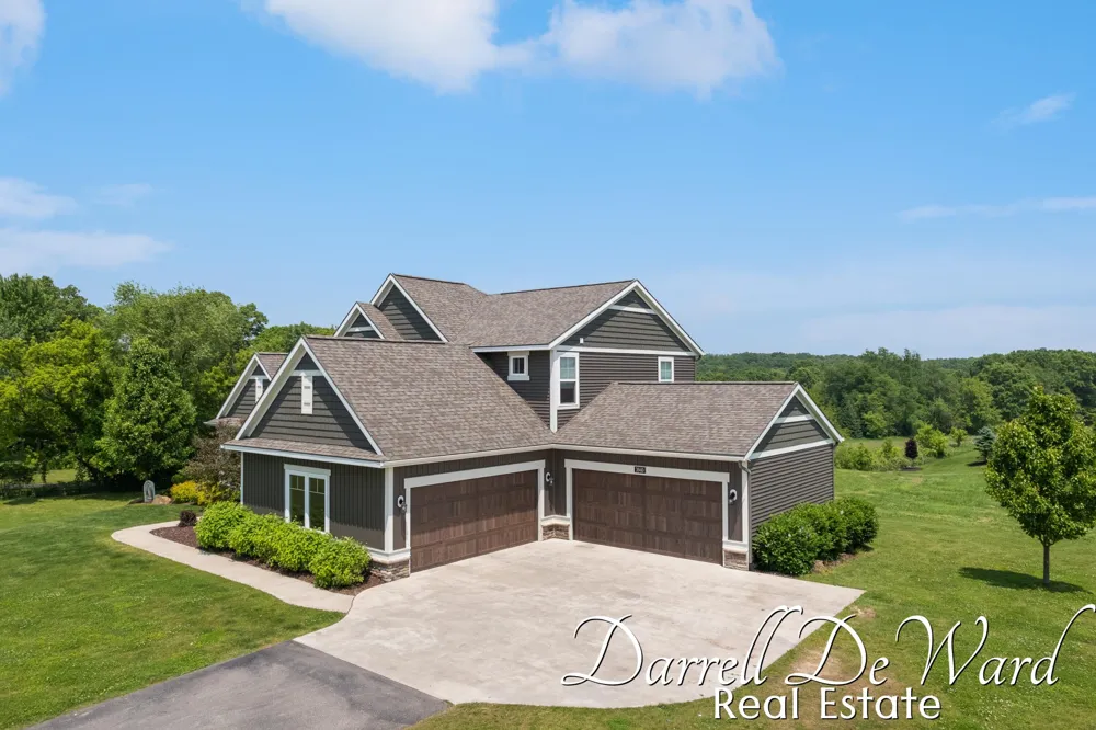 3940 Egypt Valley Avenue NE Cannon Township, MI 49301