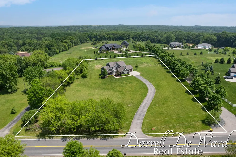 3940 Egypt Valley Avenue NE Cannon Township, MI 49301
