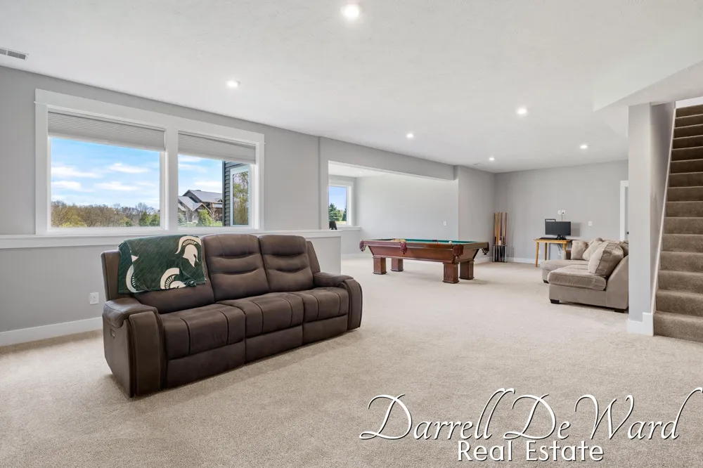 3940 Egypt Valley Avenue NE Cannon Township, MI 49301