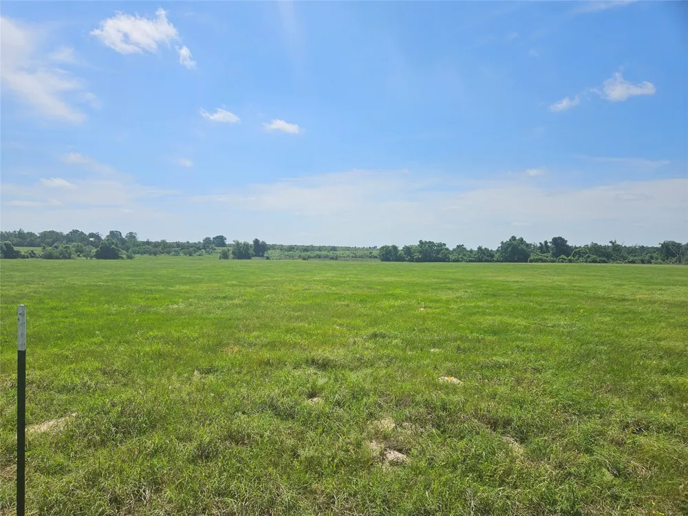 8912 C R 322 Milano, TX 76556